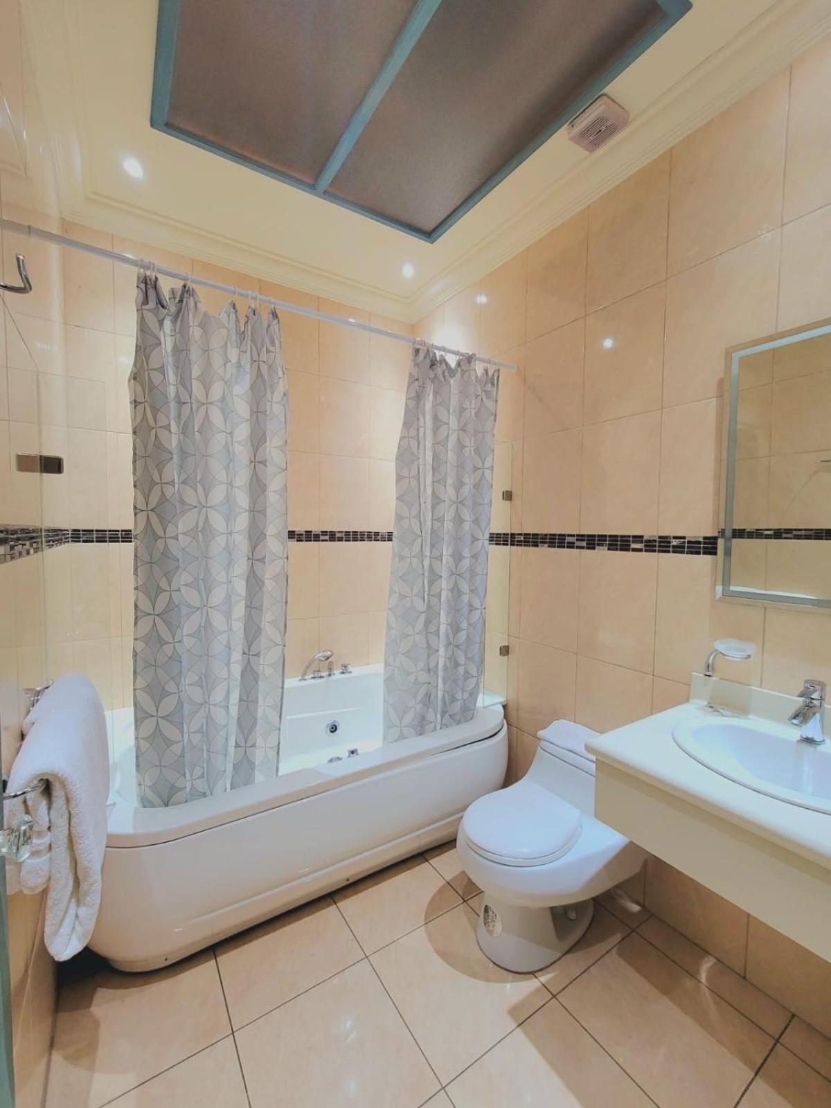 Hotel Ines Maria Cuenca Zewnętrze zdjęcie